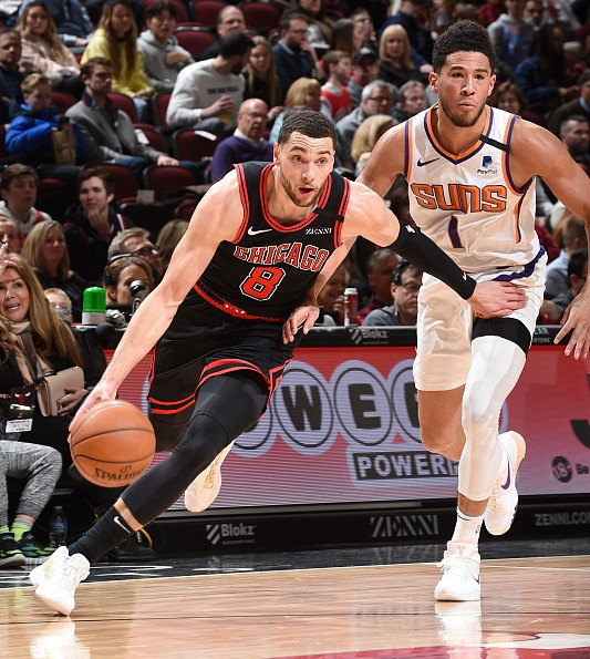 包含风云突变芝加哥公牛转会期更衣室发声窗口期纽卡斯尔调整名单，网友：国际比赛日浙江队备战德甲的词条