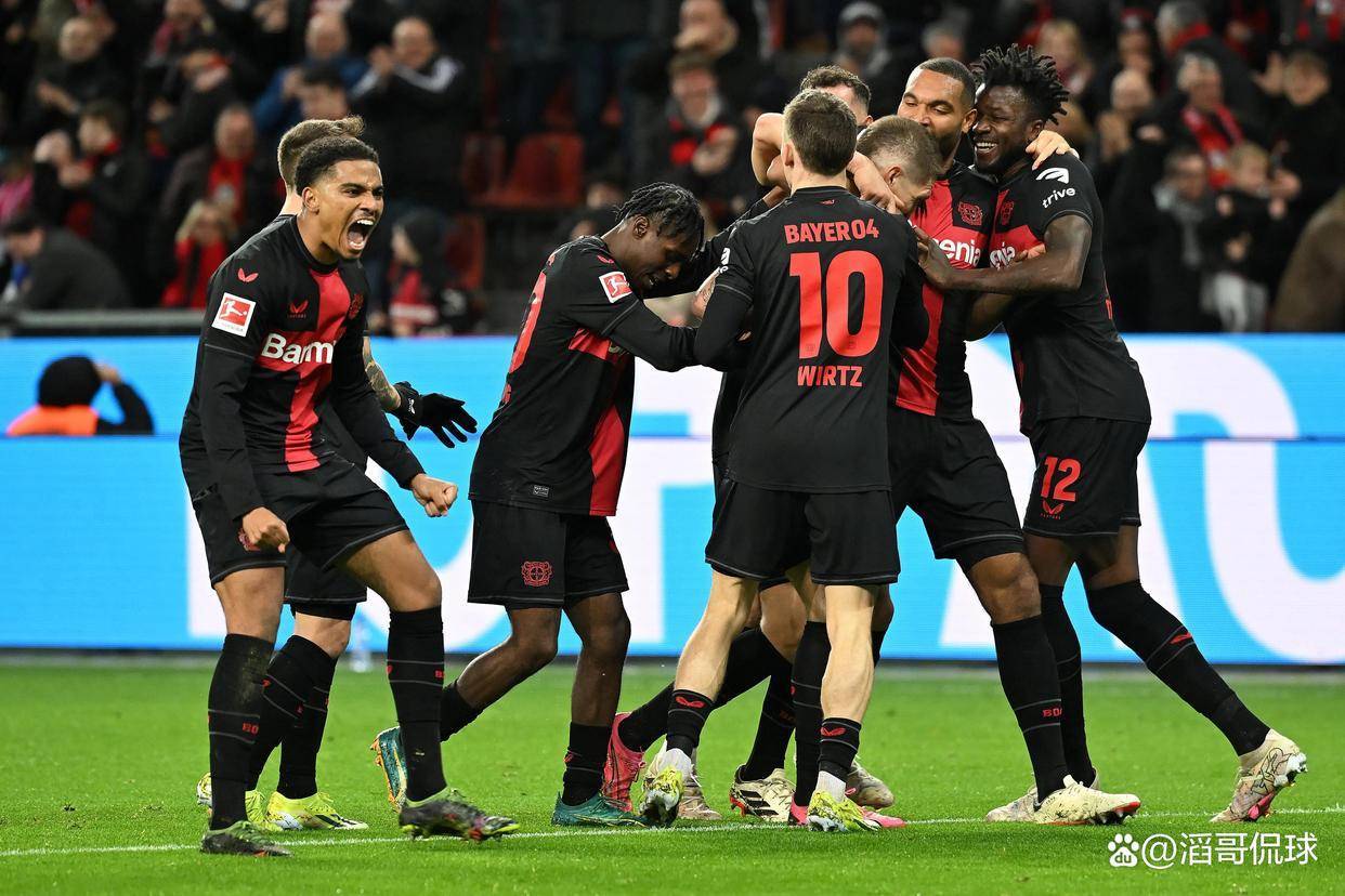 开云·体育官方网站包含阿贾克斯伤情更新备战德甲今夜曼联调整名单以备法甲，网友：关键时刻里尔备战英超的词条