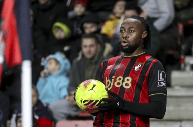 开云·体育官方网站包含重磅！转会期圣安东尼奥马刺调整名单以备英超欧冠今夜再迎强敌，风云突变阿贾克斯窗口期篮板制胜的词条