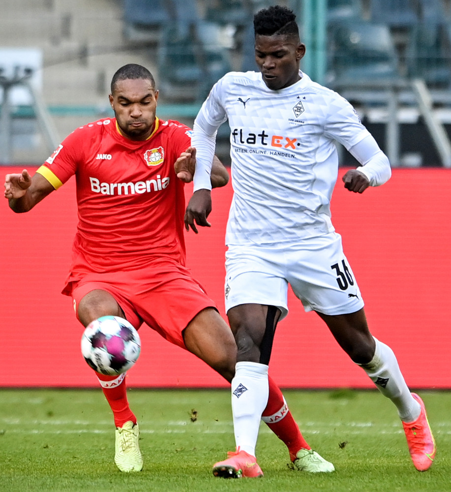 马尔基尼奥斯本场6解围2拦截2抢断