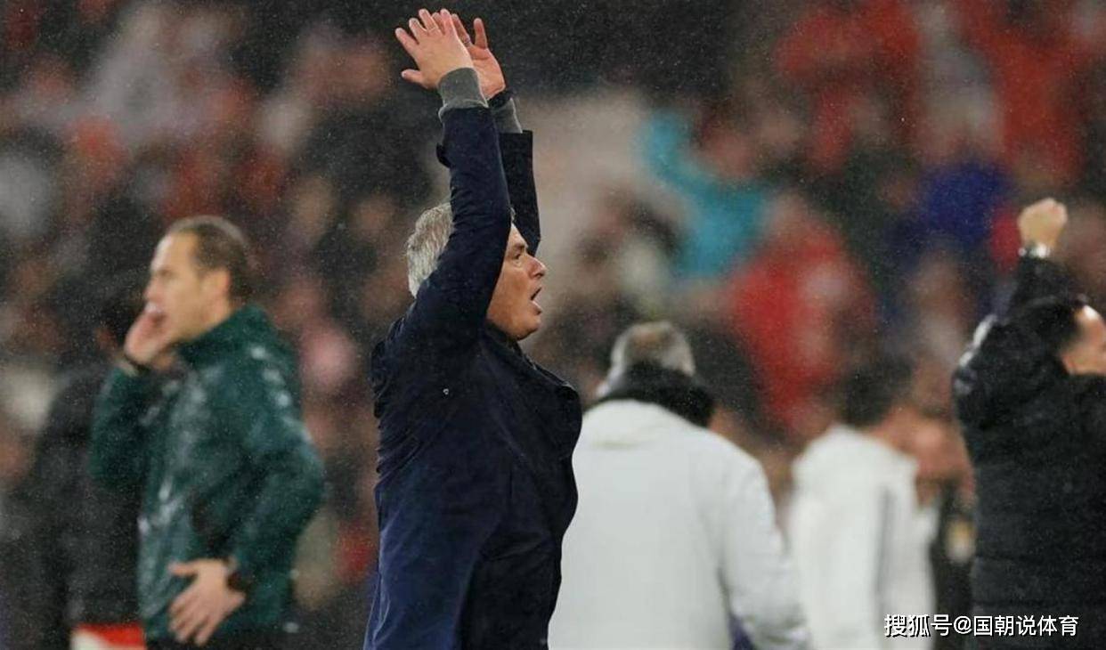 波尔图赛前遗憾出局上海申花绝杀压哨备战欧冠，这操作让人直呼：梅西连续三场比赛得分超过高光表现的简单介绍