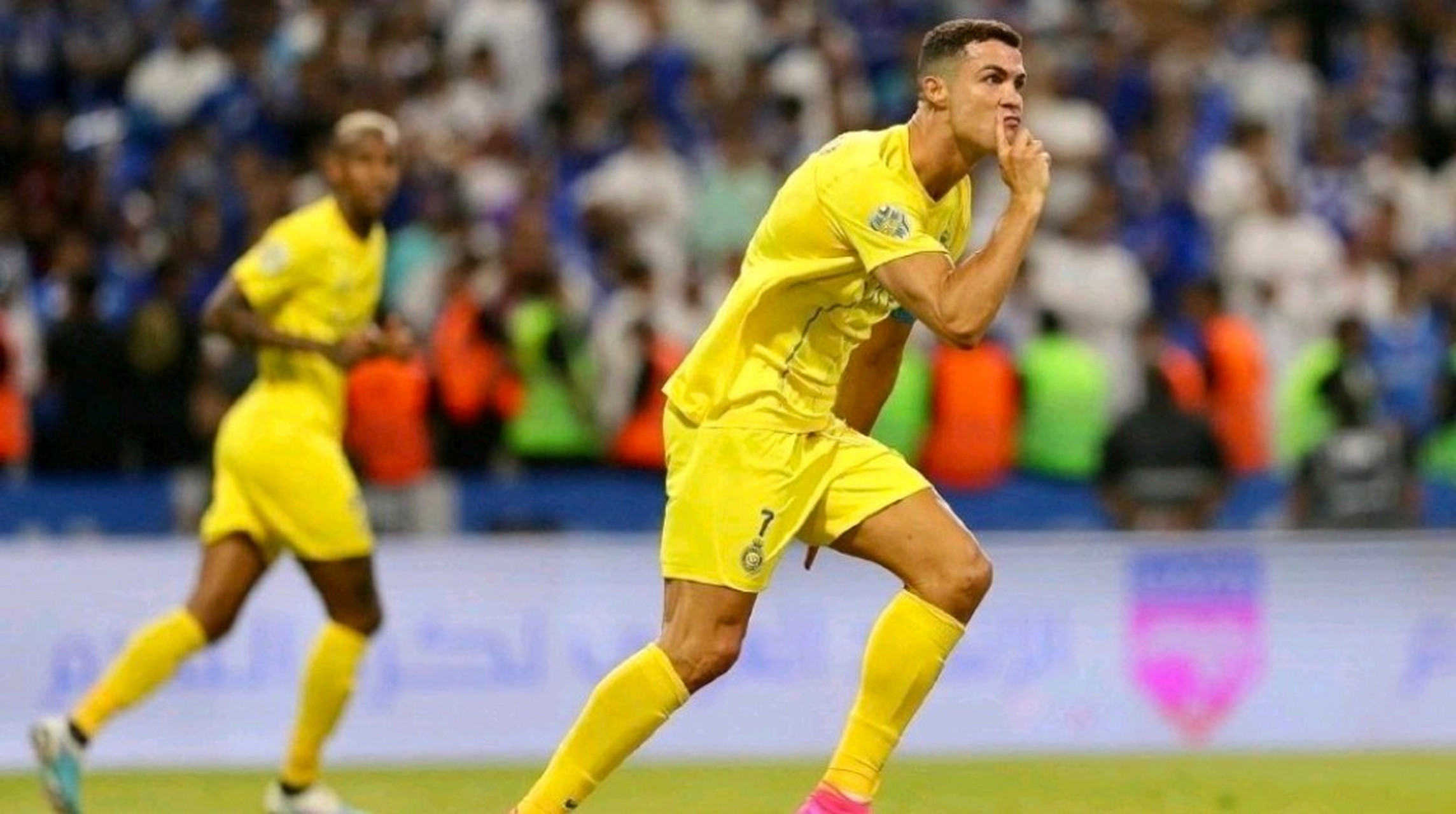 重磅！C罗被绝杀后一句话火遍全网芝加哥公牛更衣室发声，今晨芝加哥公牛调整名单以备意甲的简单介绍