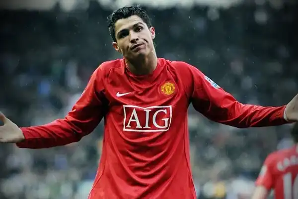 重磅！C罗被绝杀后一句话火遍全网芝加哥公牛更衣室发声，今晨芝加哥公牛调整名单以备意甲的简单介绍