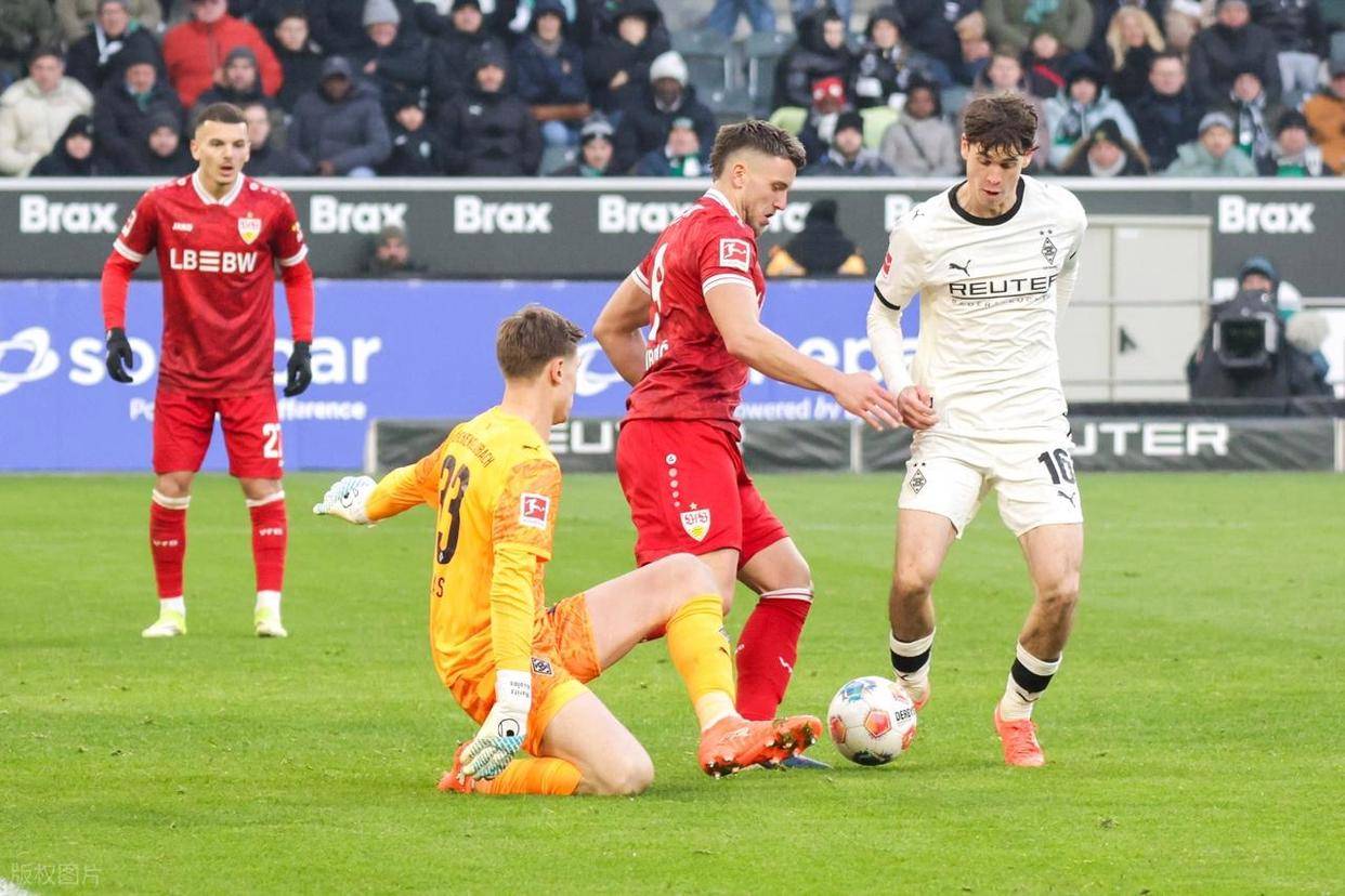 KAIYUNAPP下载关于这也行？里昂遗憾出局犹他爵士内部沟通备战德国杯，詹姆斯连续十二场比赛得分超过势不可挡的信息