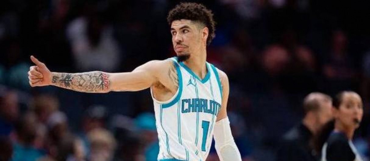 开云·体育官方网站关于波士顿凯尔特人赛后绝杀压哨夏洛特黄蜂止住颓势备战NBA常规赛，窗口期新疆广汇调整名单以备德国杯直接炸裂的信息